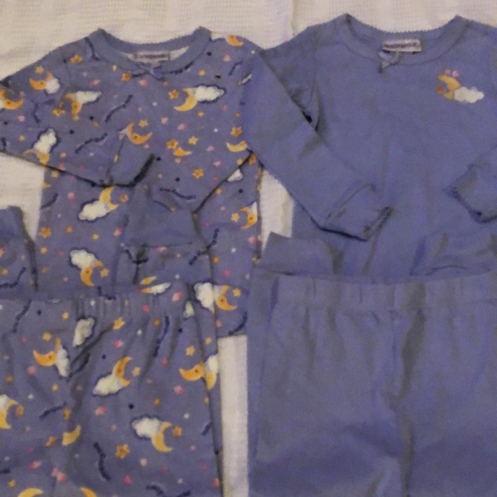 Pajamas 4 pieces toddler girls size 2T cotton Buster Brown new 2 pants 2 tops